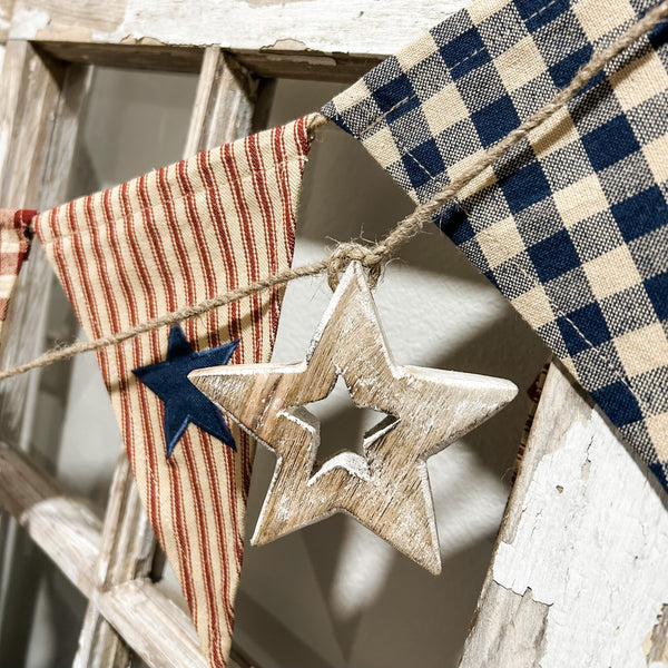 Mango Wood Star Garland