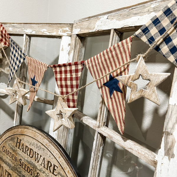 Mango Wood Star Garland